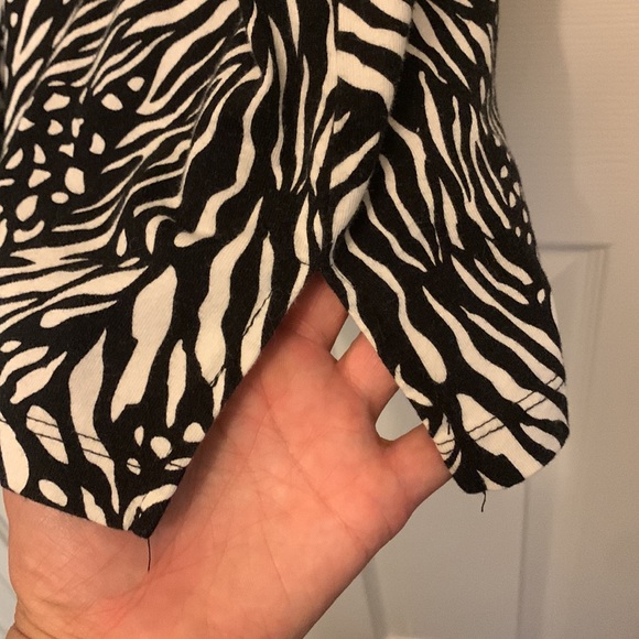 Tradition Country Collection 3/4 Length Sleeve Top - Picture 4 of 5